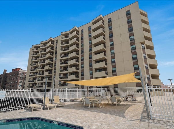 360 Shore Road, Long Beach, NY 11561
