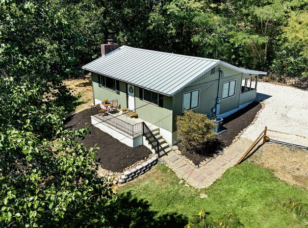 228 Laurel Valley Rd, Townsend, TN 37882