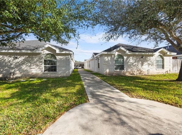 2118 Aruba Drive, Edinburg, TX 78542