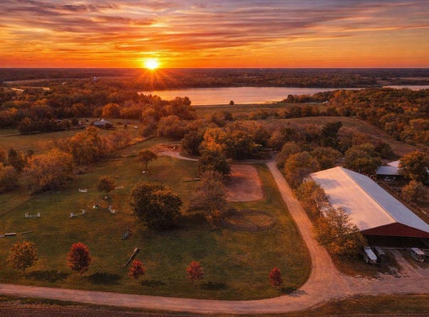 3035 Lake Sarah Road, Maple Plain, MN 55359