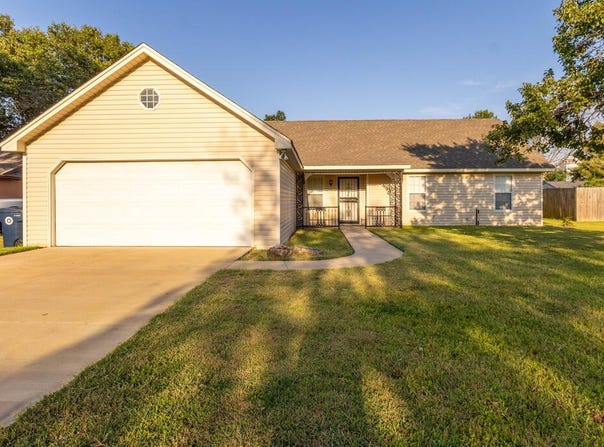 473 J E CLARK COVE, Marion, AR 72364