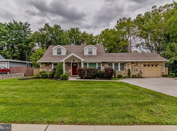 609 HAWS Lane, ORELAND, PA 19075