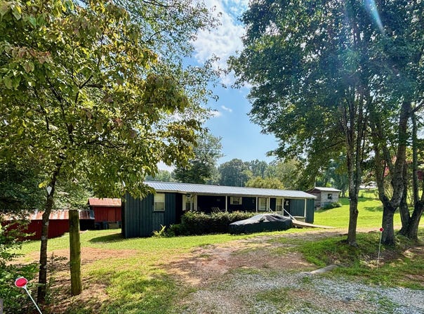 716 Hawkins Road, Homer, GA 30547