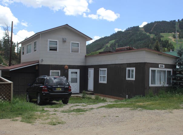 210 Silver Bell Trail, Red River, NM 87557-0000