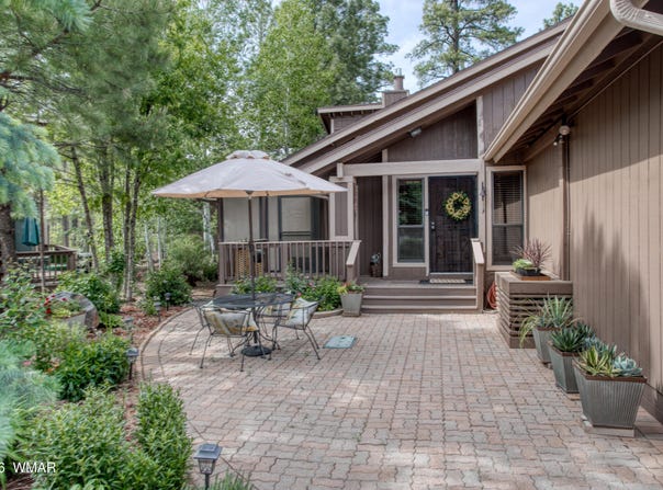 2696 Juniper Circle, Pinetop, AZ 85935