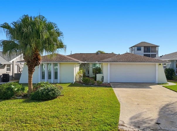 13614 EVELANE Drive, HUDSON, FL 34667