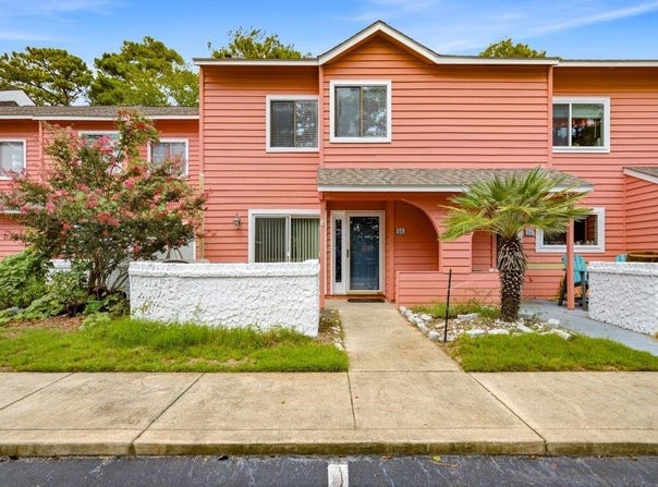86 Shadow Moss Pl., North Myrtle Beach, SC 29582