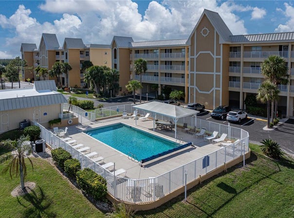 101 N MARION Court, PUNTA GORDA, FL 33950