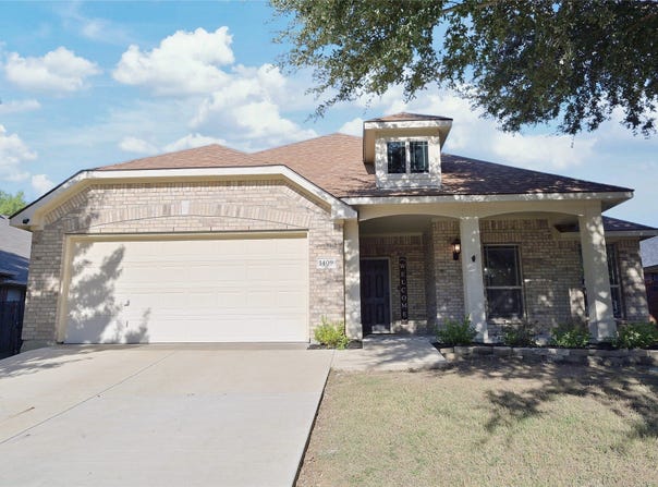 1409 Fox Glen Trail, Mansfield, TX 76063