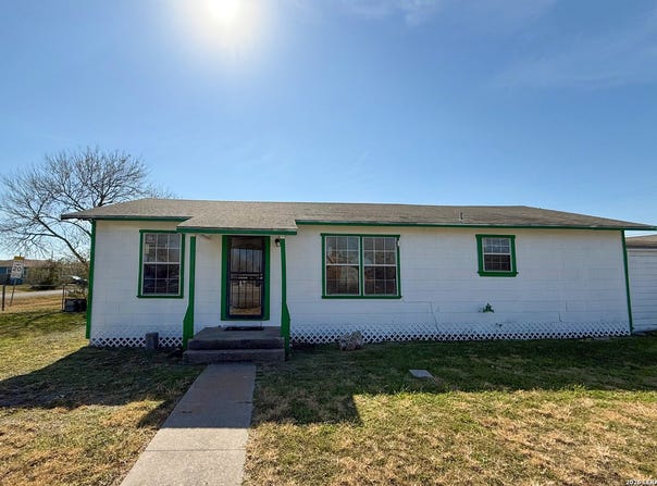 2325 1st, Ingleside, TX 78362