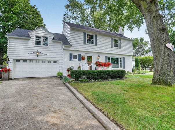 1015 Prospect Boulevard, Waterloo, IA 50701