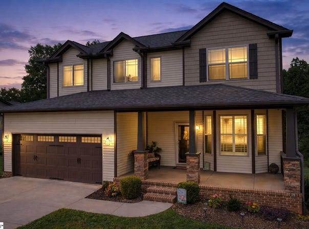 133 Stoneledges Lane, Taylors, SC 29687