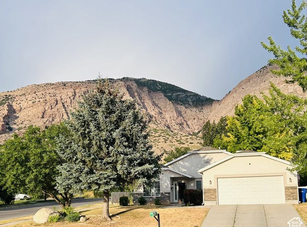 656 N QUINCY Ave, Ogden, UT 84404