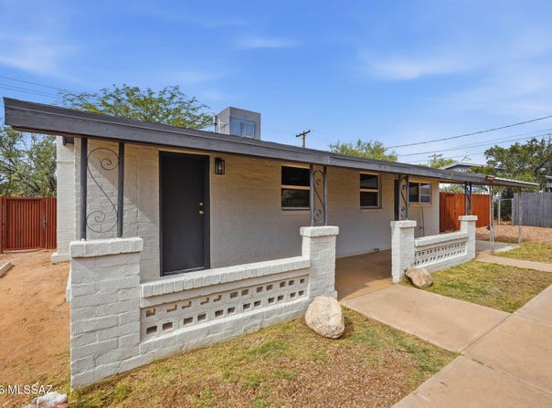 4735 E 4th Street, Tucson, AZ 85711