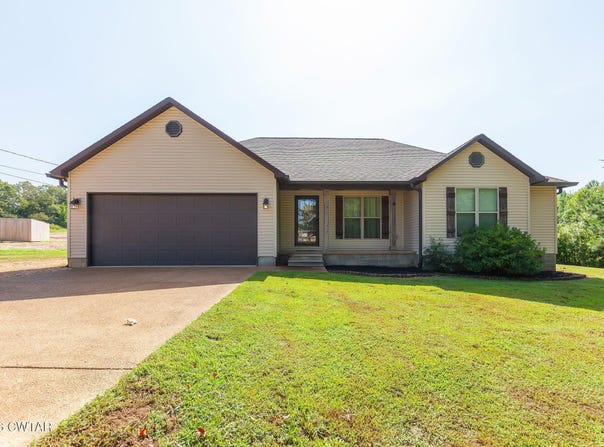 110 Fieldcrest Cove, Henderson, TN 38340