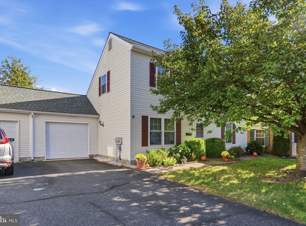 1719 ROSEDALE Court, LANSDALE, PA 19446