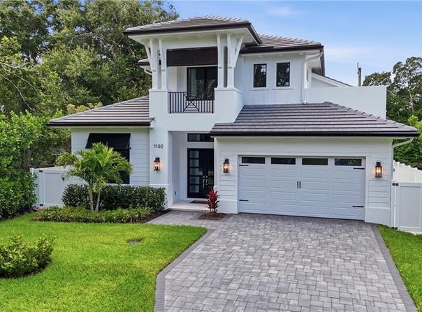 1102 9th Ave N, NAPLES, FL 34102