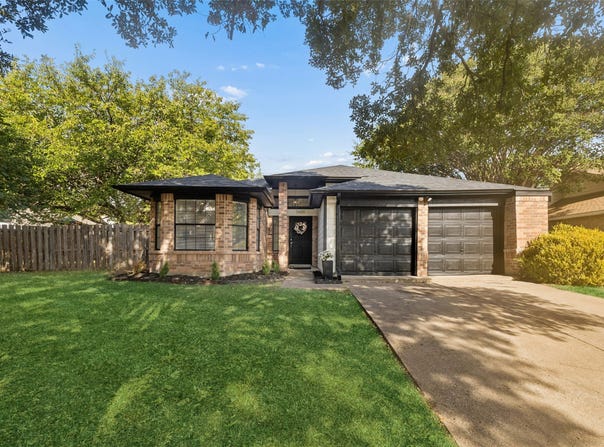 7801 Bordeaux Lane, Rowlett, TX 75089