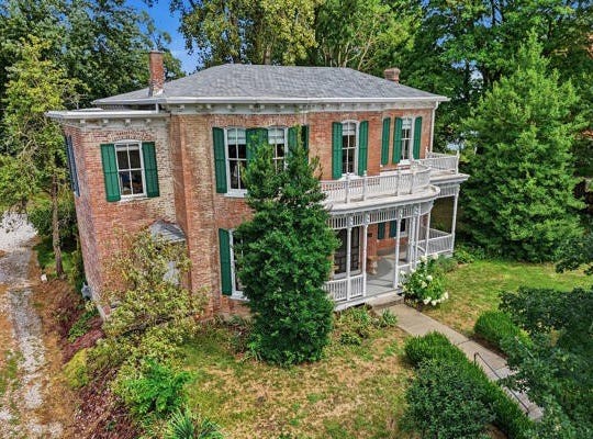 617 High St, Boonville, MO 65233