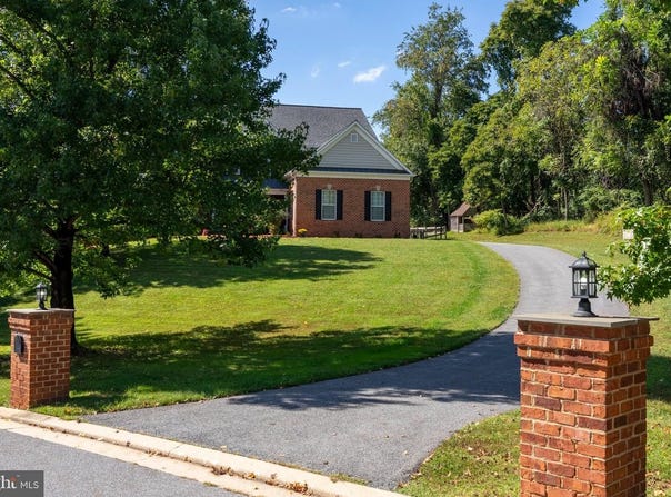 8 DEER CREEK CT, REISTERSTOWN, MD 21136