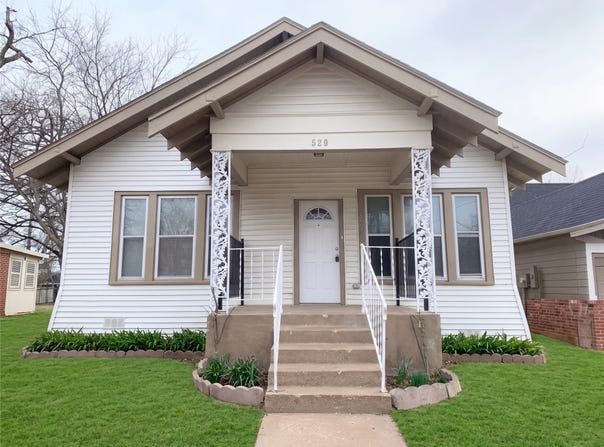 520 E Day Street, Denison, TX 75021