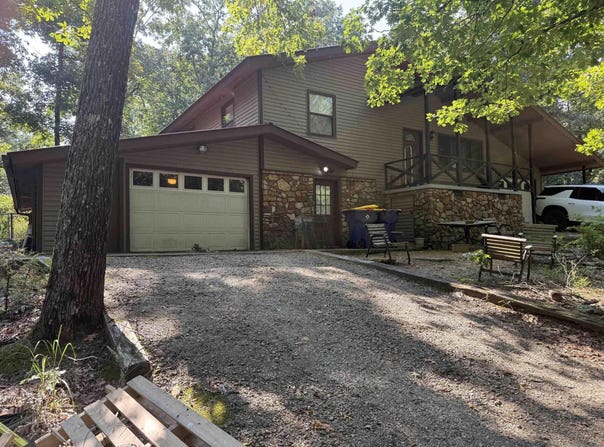 192 Lone Pine N, Greers Ferry, AR 72067