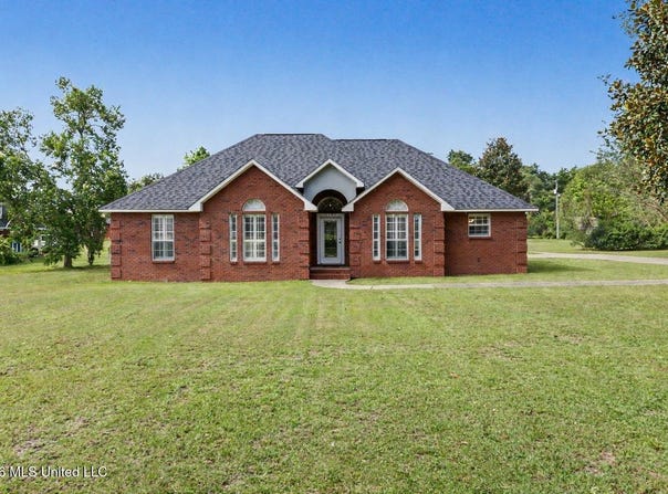 5105 Remington Road, Moss Point, MS 39562