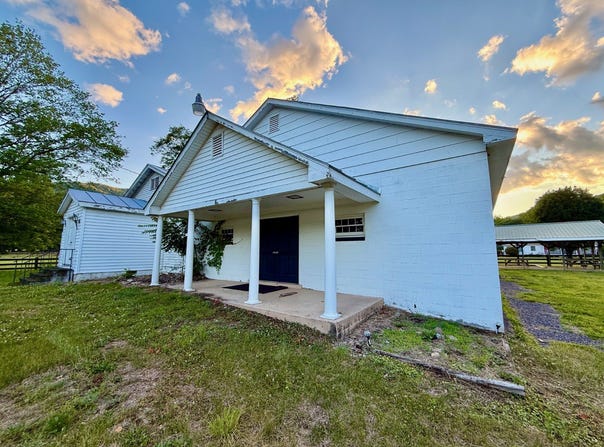 1851 Nethers Rd, Sperryville, VA 22740