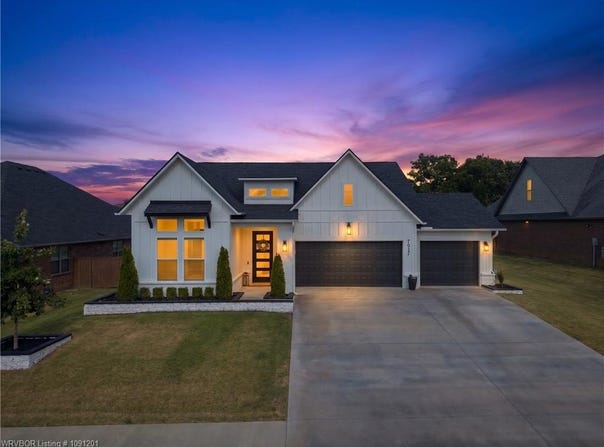 7017 Forest Canyon DR, Fort Smith, AR 72916