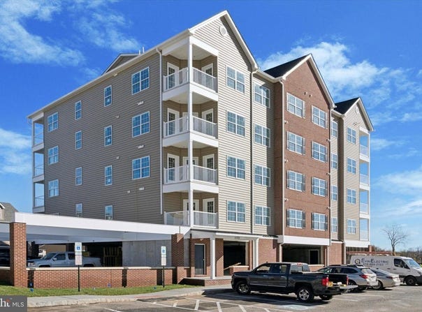 16434 RIVER VIEW DR, BRISTOL, PA 19007