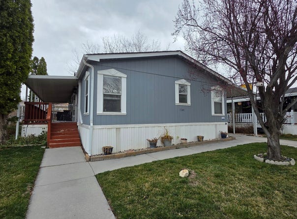 11243 S HIDDEN VIEW Dr E, Sandy, UT 84070