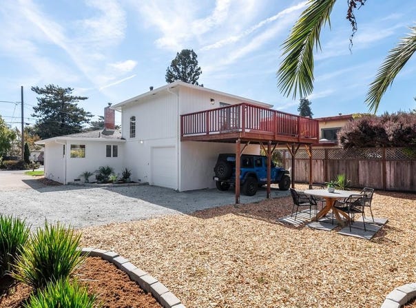 207 Kingsbury DR, APTOS, CA 95003