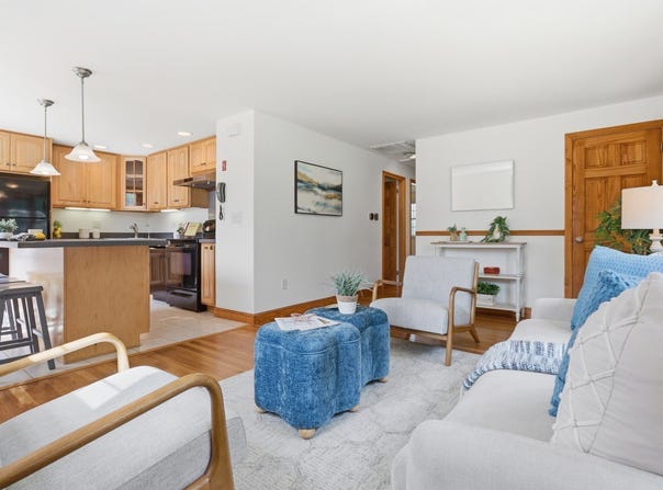 111 Nashua Rd, Billerica, MA 01862