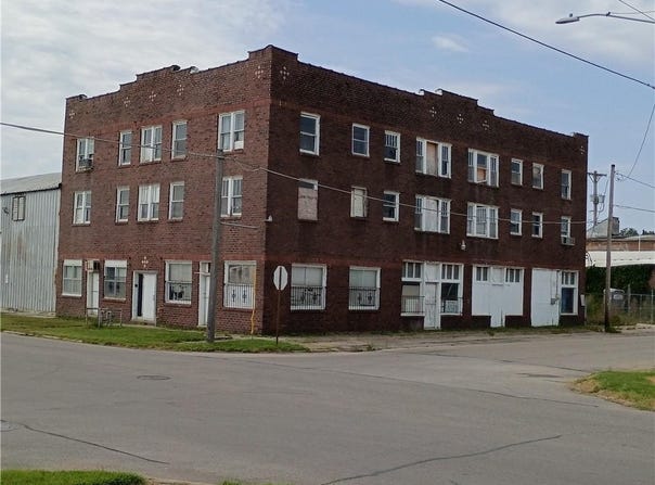 102 S Locust, Pittsburg, KS 66762
