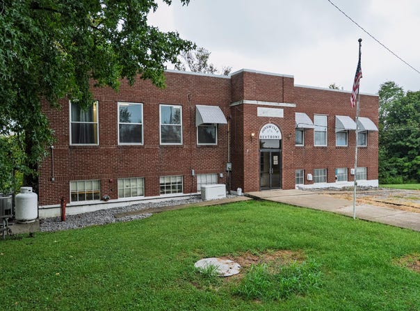 230 School Road, Williamstown, KY 41097