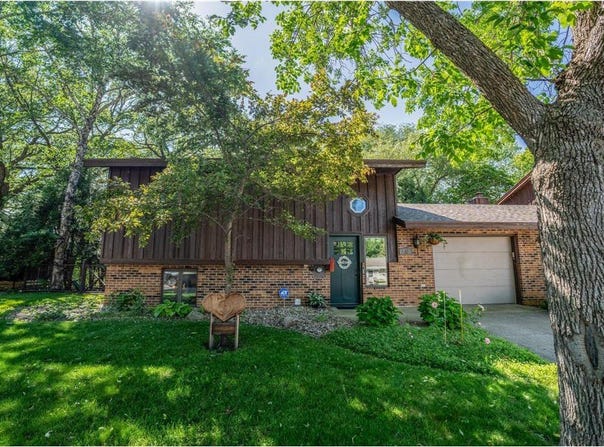 733 11th Street NW, Willmar, MN 56201
