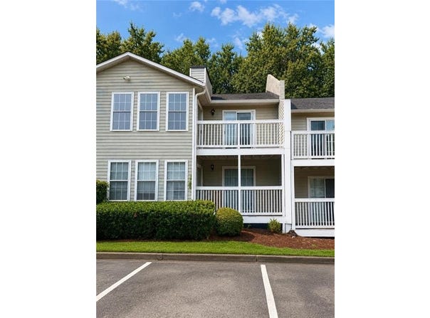 1977 Brian Way, Decatur, GA 30033