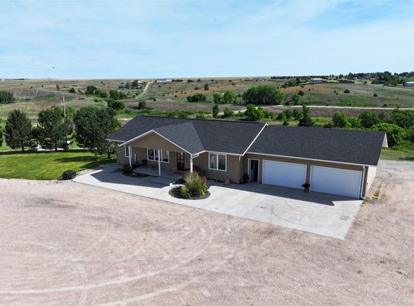 36166 Ruling Hisson, Trenton, NE 69044