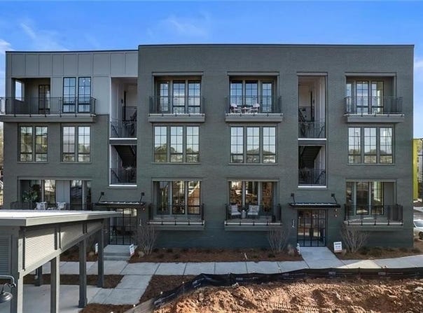 1273 Longreen Terrace, Atlanta, GA 30318