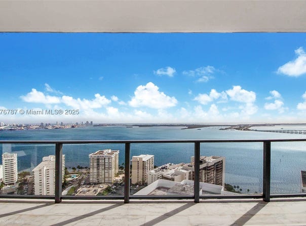 1451 Brickell Ave, Miami, FL 33131