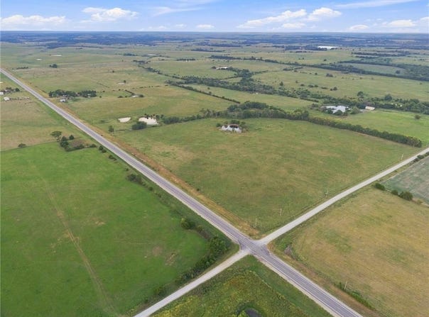 17478 S 59 Highway, Welda, KS 66091