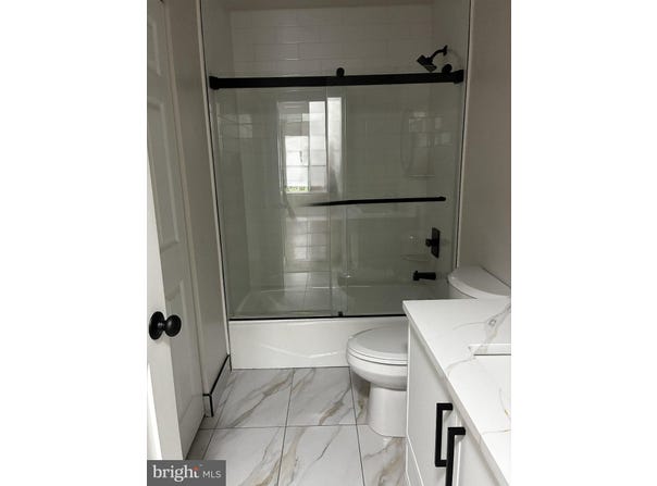 186 TAVISTOCK, CHERRY HILL, NJ 08034
