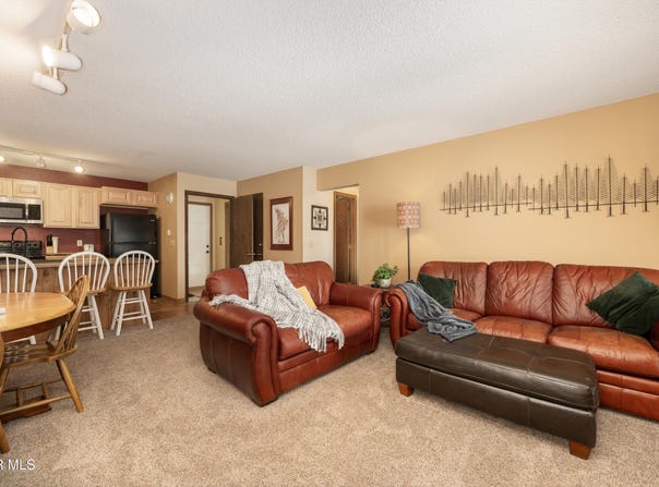 80 Jabberwocky, Fraser, CO 80442