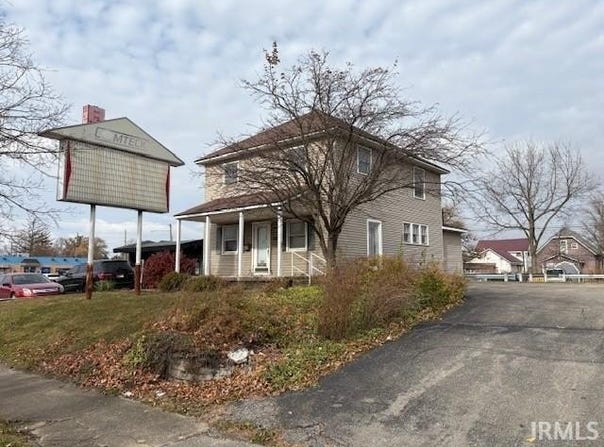 1328 W 2ND Street, Marion, IN 46952