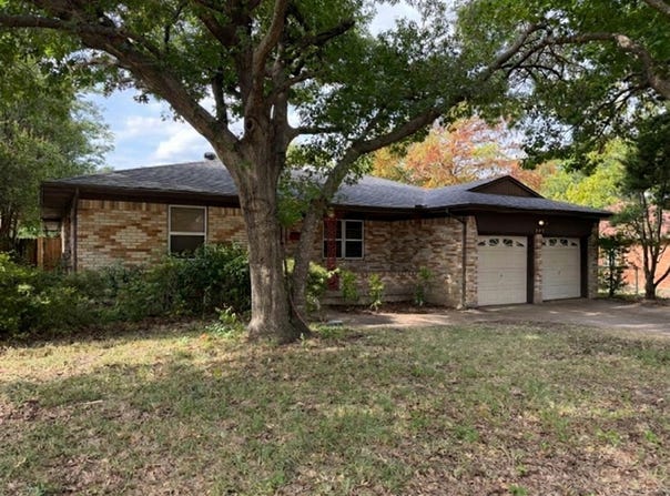 814 Sequoia Drive, Lancaster, TX 75146