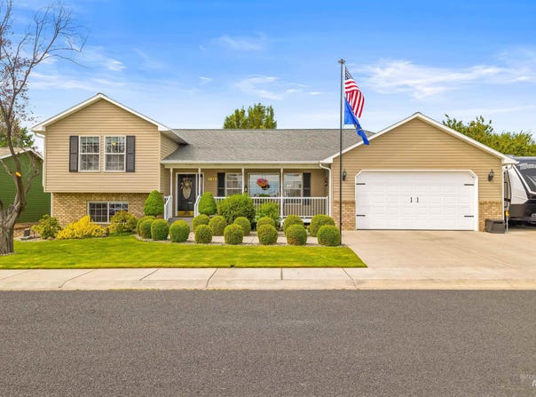 1917 Birch Dr, Lewiston, ID 83501