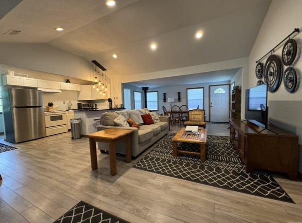 132 CR 101, Norfork, AR 72658