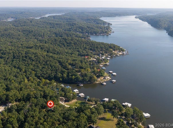 47 Badger Point, Climax Springs, MO 65324