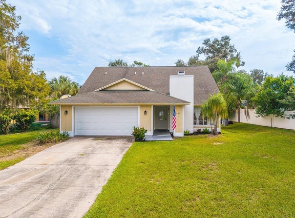 631 STONE Drive, BRANDON, FL 33510