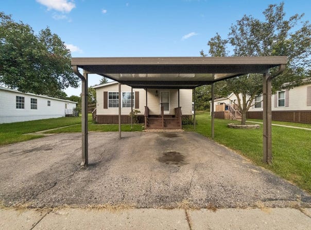 2500 Mann Road, Clarkston, MI 48346
